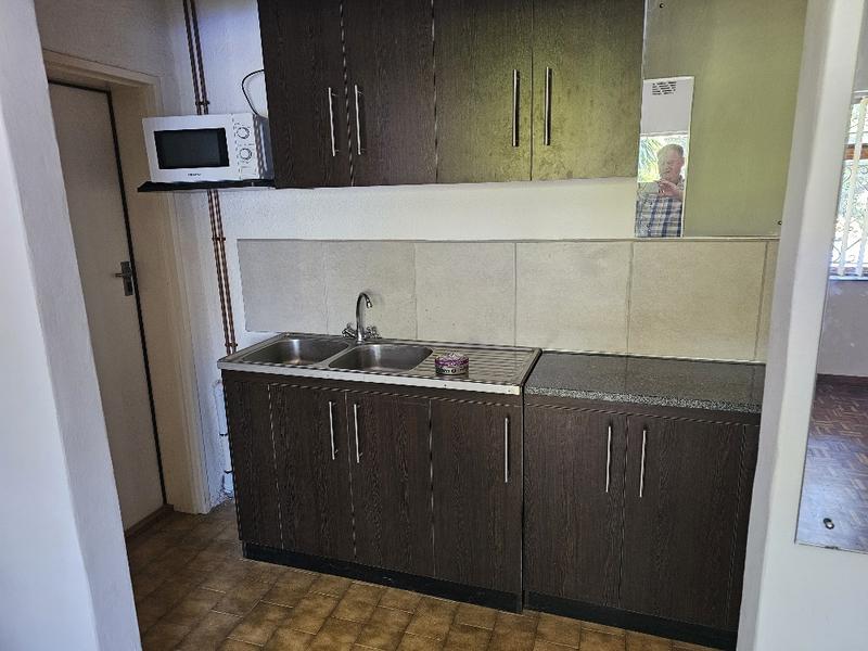 To Let 1 Bedroom Property for Rent in Avondale Western Cape